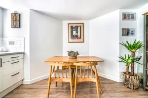 Photo 7- click for photo gallery